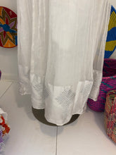 Load image into Gallery viewer, Traditional Nech be Nech  Habesha dress with silver Cross Tilet
