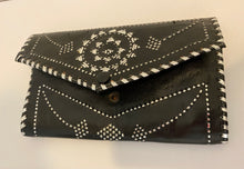 Load image into Gallery viewer, Handmade Leather Clutch
