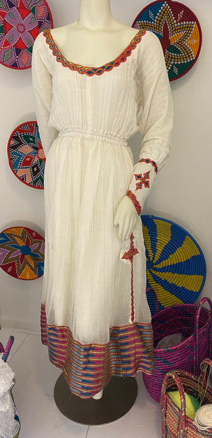 Traditional Habesha Dress (የሐገር ልብስ) “Feven”